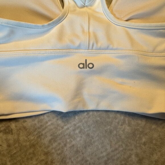 Alo Wild Things Bra - Picture 7 of 9